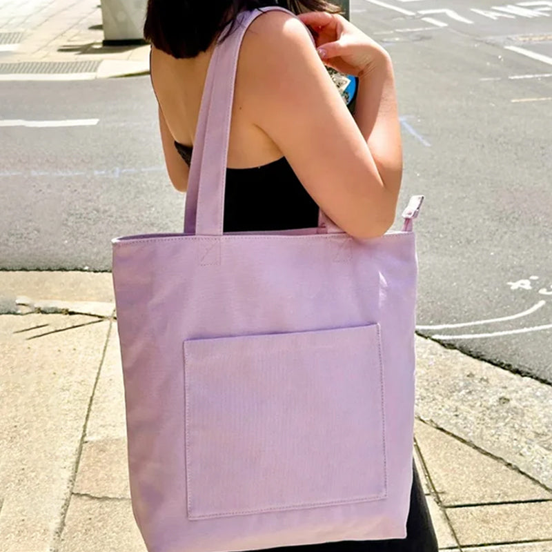 Alltagstasche mit Taschen
