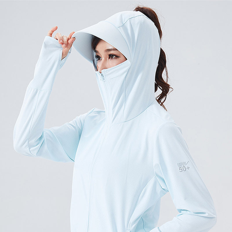 Leichter Sonnenschutz-Hoodie im Freien
