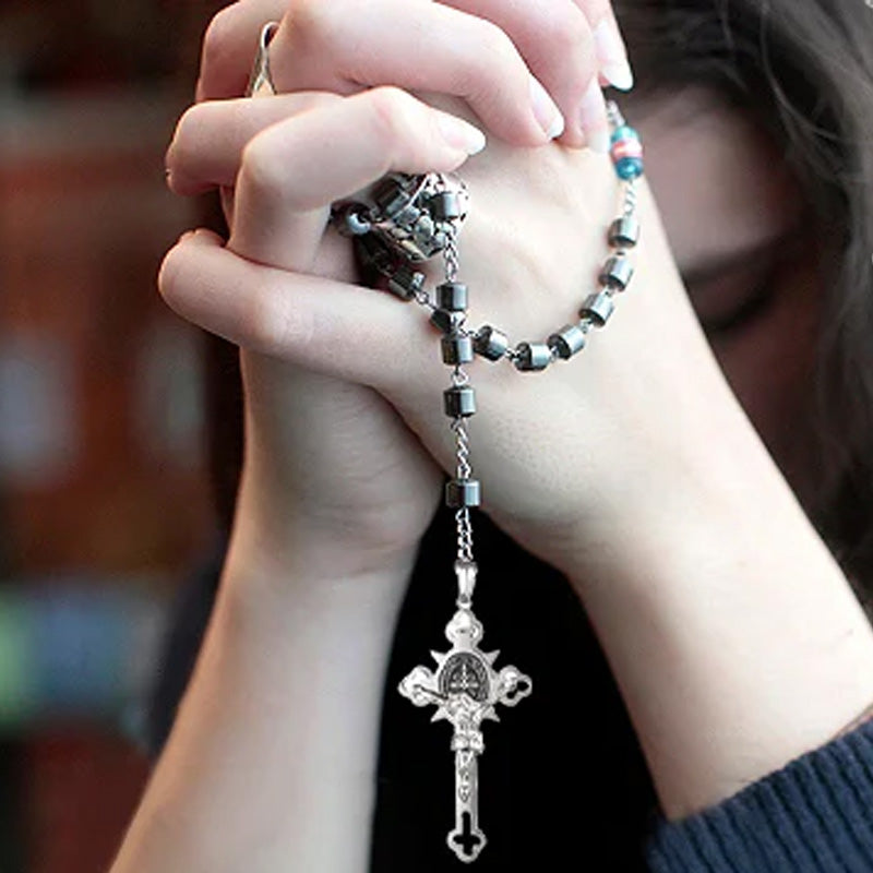 Jesus-Kreuz-Halskette