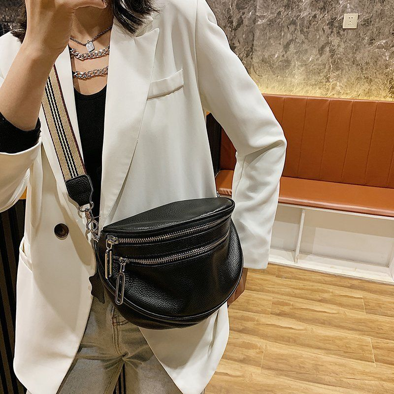 Umhängetasche mit mehreren Taschen