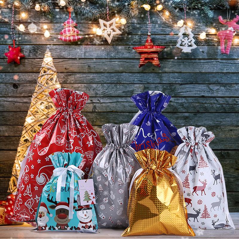 Weihnachtsgeschenktüten mit Kordelzug
