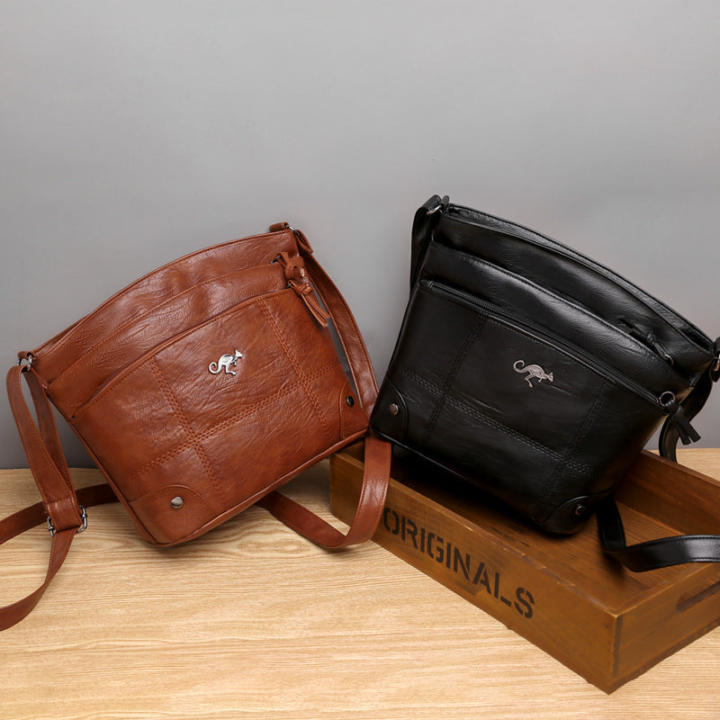 Umhängetasche mit mehreren Taschen aus weichem Leder