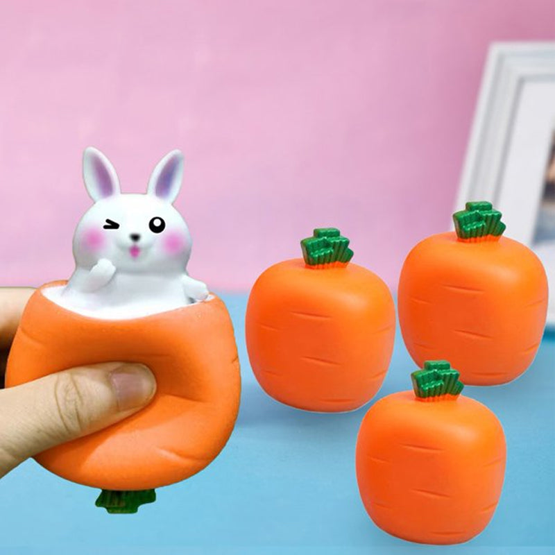 Niedliches Karottenhasen-Quetschspielzeug