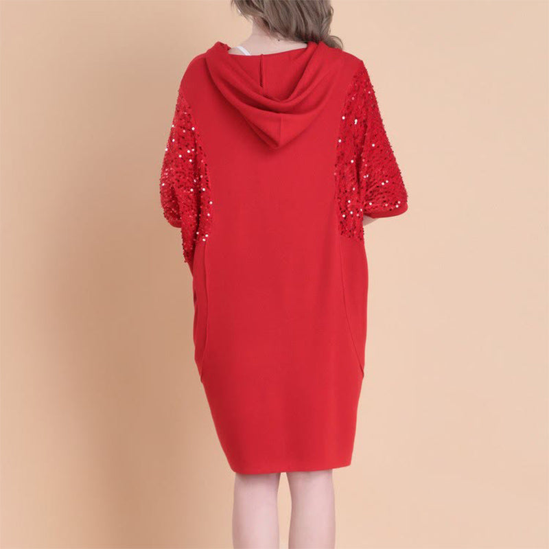 Stylisches lässiges Kapuzenkleid