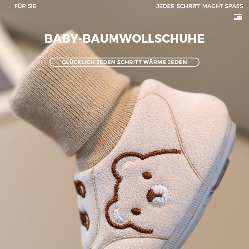 Süße Baby-Winterschuhe