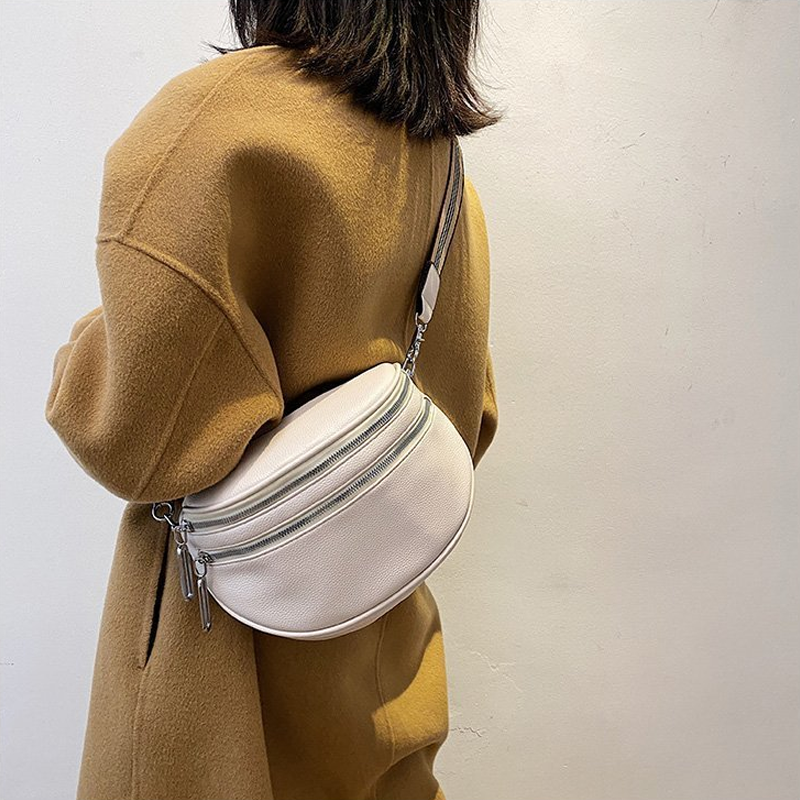 Umhängetasche mit mehreren Taschen