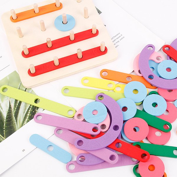 Multifunktionales Montessori-Säulen-Collage-Spielzeug